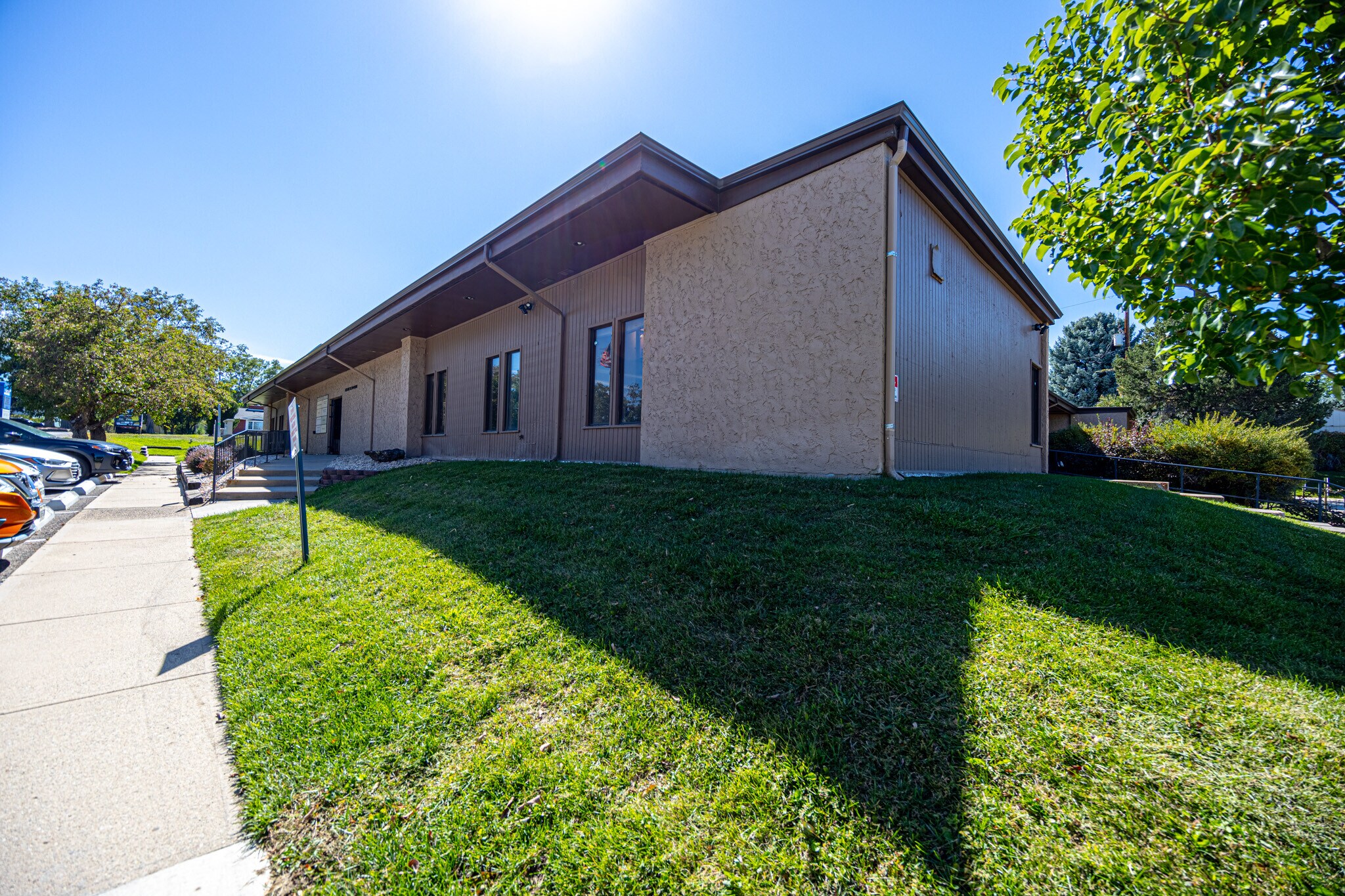 7827 W 38th Ave, Wheat Ridge, CO à louer Photo de l’immeuble– Image 1 sur 16
