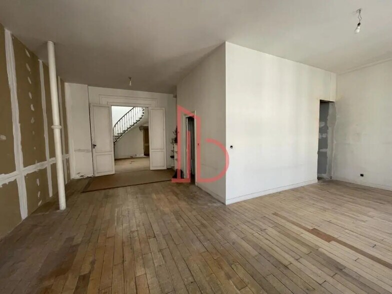 Bureau dans Bordeaux à vendre - Photo de l’immeuble – Image 3 sur 5