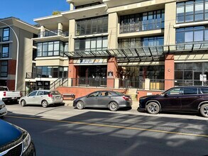 601-619 Carnarvon St, New Westminster, BC à louer Photo de l’immeuble– Image 2 sur 16