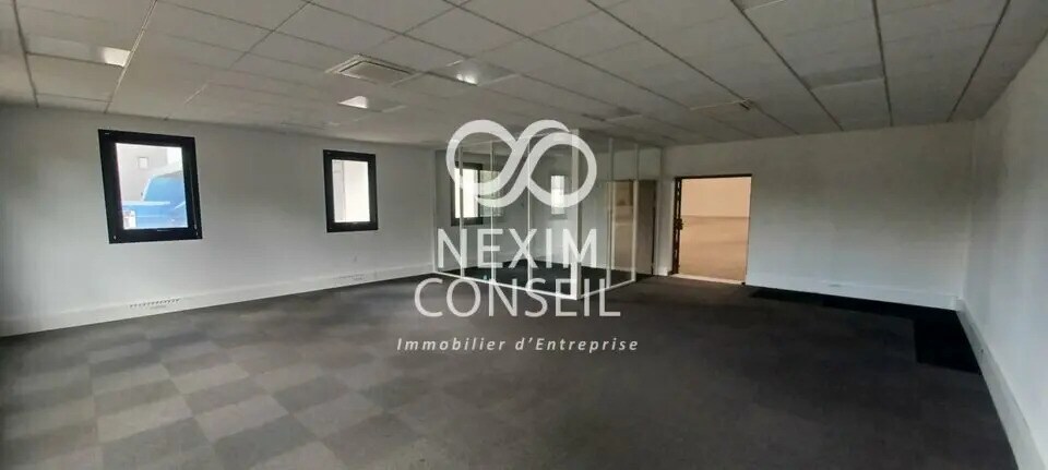 8 Rue Du Commandant D'estienne D'orves, Villeneuve-la-Garenne à louer - Photo de l’immeuble – Image 3 sur 8
