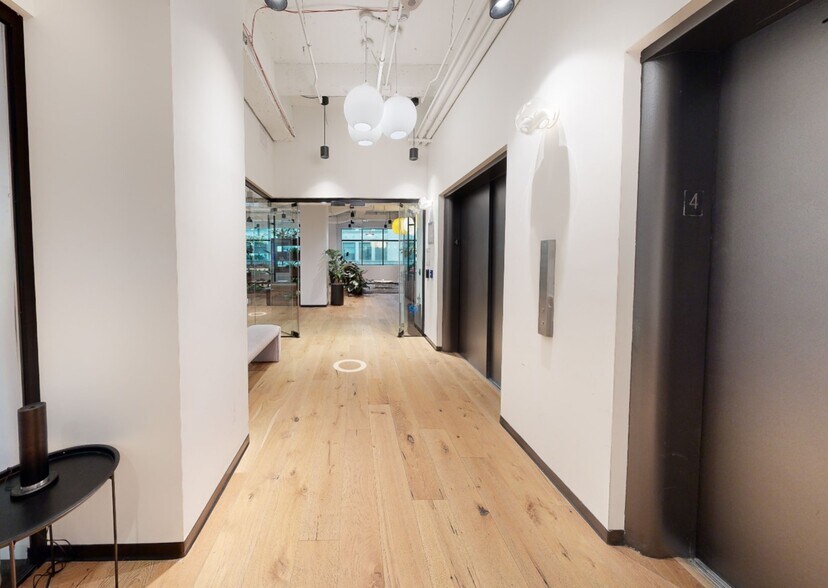 325 Hudson St, New York, NY à louer - Numérisation 3D Matterport – Image 2 sur 14