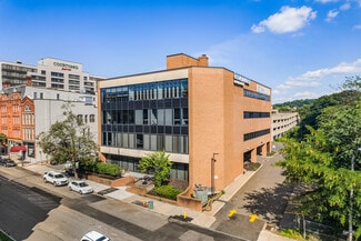 Plus de détails pour 255 Bank St, Waterbury, CT - Bureau à vendre