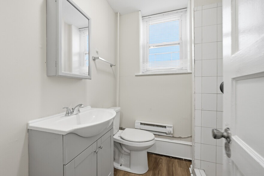 232 Cooper St, Camden, NJ à vendre - Photo de l’immeuble – Image 2 sur 9