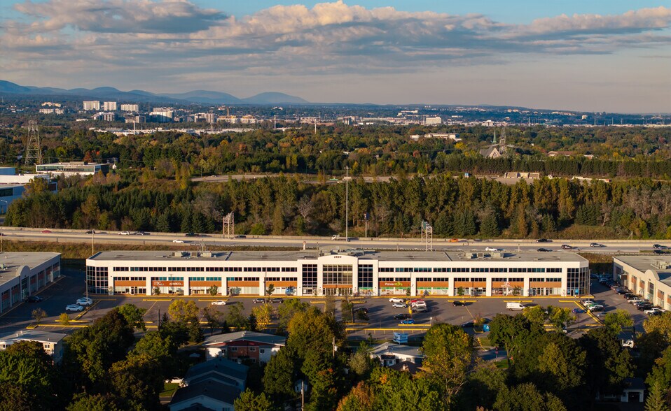 2800 Av Saint-Jean-Baptiste, Québec, QC à louer - Photo de l’immeuble – Image 1 sur 10