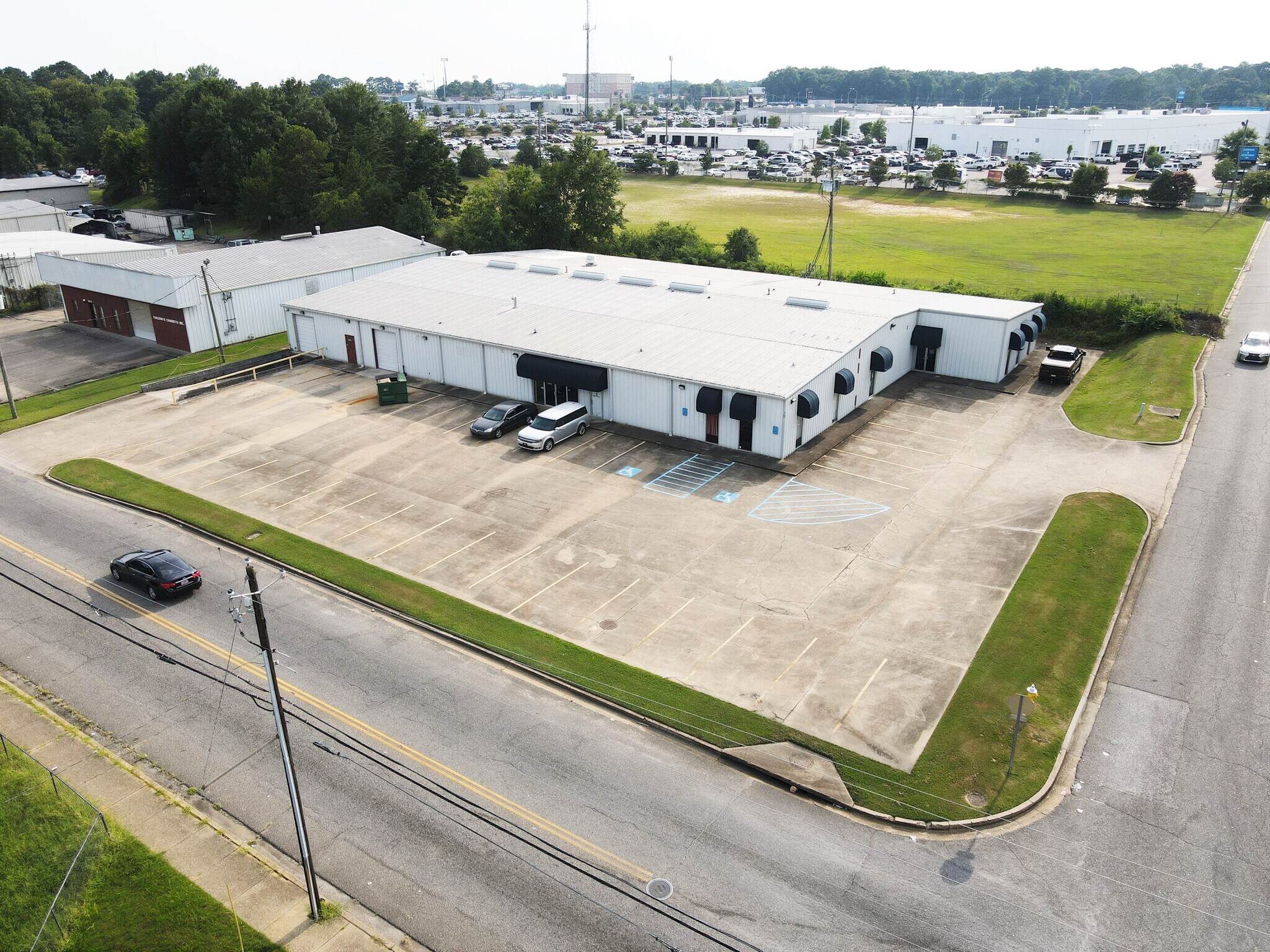 5700 Shirley Ln, Montgomery, AL à vendre Photo de l’immeuble– Image 1 sur 7
