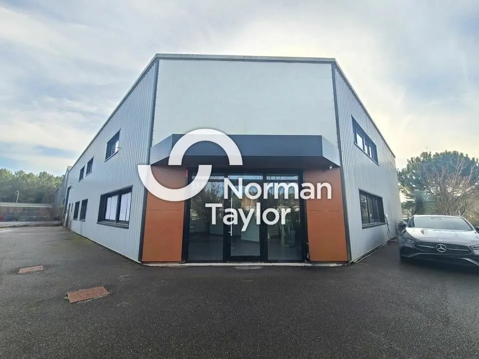 Local d'activités dans Seignosse à vendre Photo de l’immeuble– Image 1 sur 13