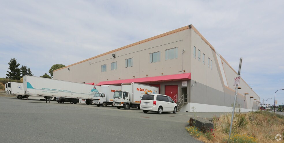 2924 Jacklin Rd, Langford, BC à louer - Photo de l’immeuble – Image 3 sur 6