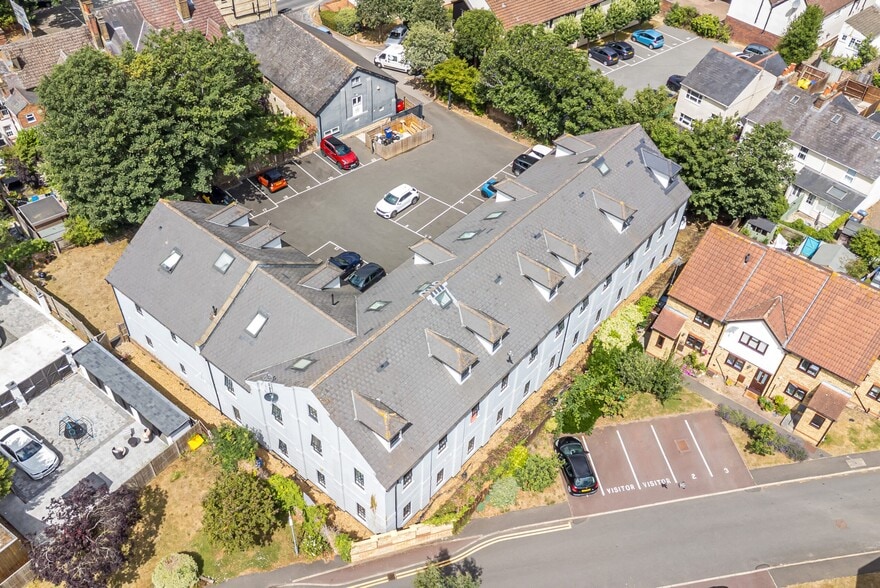 5 London Road, Bishop's Stortford à vendre - Aérien – Image 3 sur 10