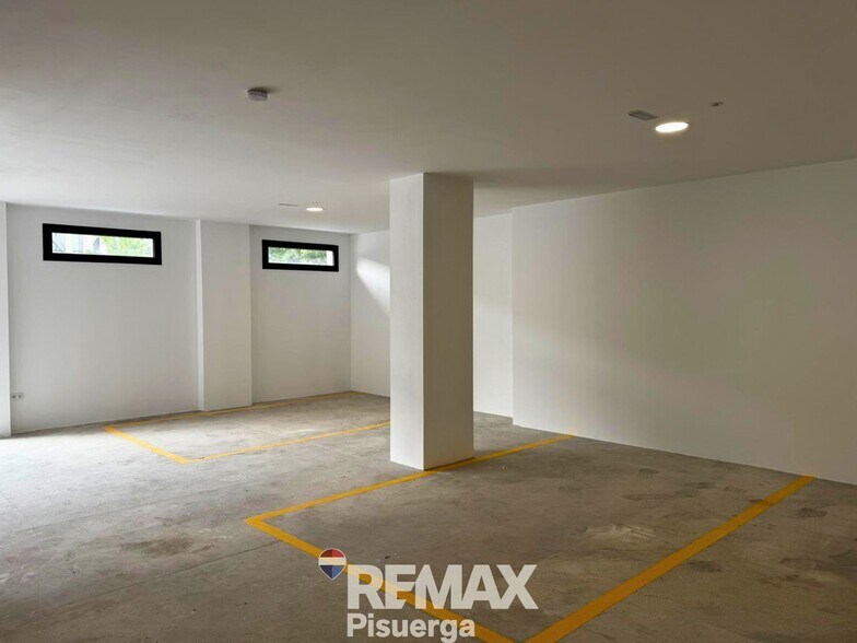 Calle de Enrique Cubero, 12, Valladolid, Valladolid à vendre - Photo de l’immeuble – Image 1 sur 14