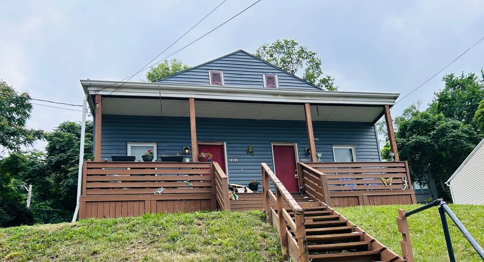 2349-2353 Wilder Ave, Cincinnati, OH à vendre - Photo principale – Image 1 sur 2