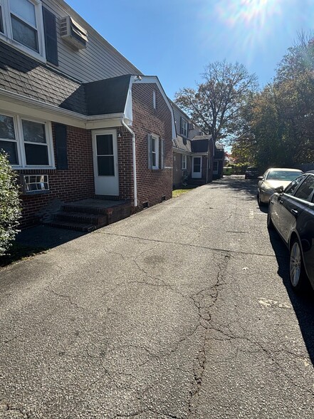 Southside 83 portefeuille de 17 biens à vendre sur LoopNet.fr - Photo de l’immeuble – Image 3 sur 32