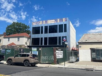 Plus de détails pour 7559 188th St, Fresh Meadows, NY - Bureau à vendre