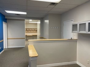 1315 Finch Ave W, Toronto, ON à louer Photo intérieure– Image 1 sur 4