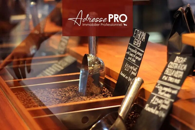 Local commercial dans Arcachon à vendre - Photo de l’immeuble – Image 1 sur 4