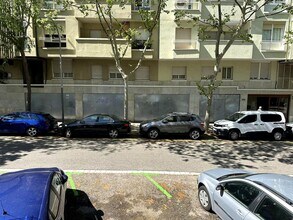 Local commercial dans Barcelone, Barcelona à louer Photo de l’immeuble– Image 1 sur 34