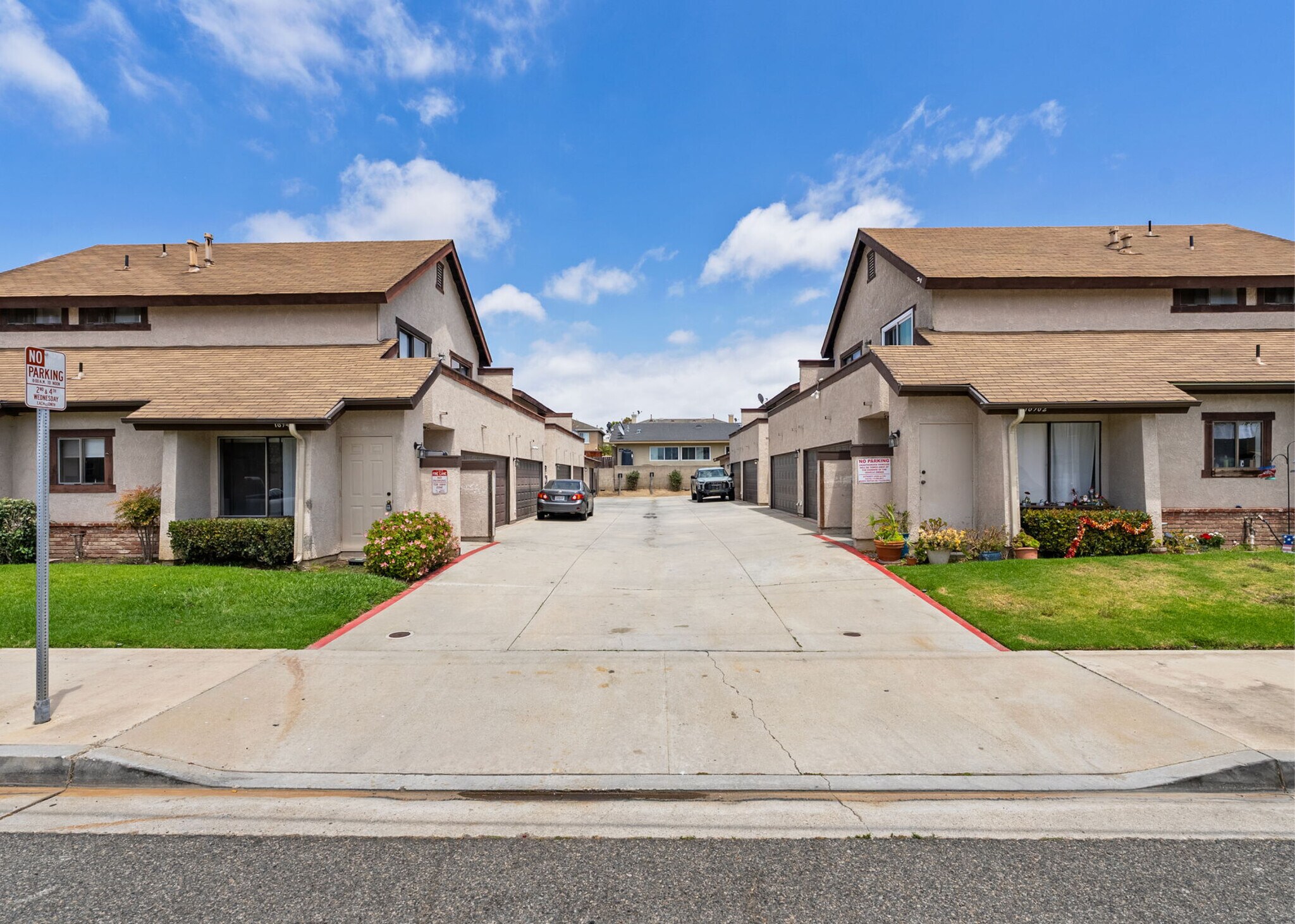 18942-18962 Delaware St, Huntington Beach, CA à vendre Photo principale– Image 1 sur 10