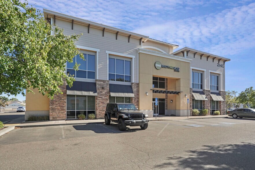 2140 W Grant Line Rd, Tracy, CA à vendre - Photo de l’immeuble – Image 3 sur 52