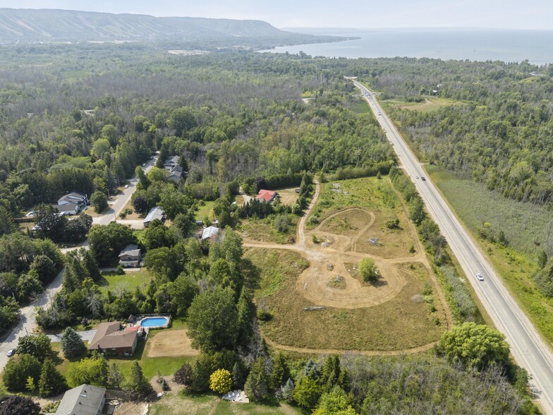 38-40 Silver Creek Dr, Collingwood, ON à vendre - Photo principale – Image 1 sur 4