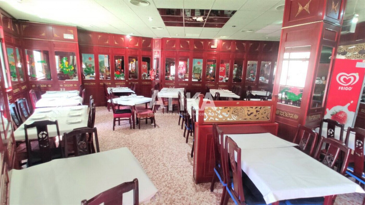 Local commercial dans Ontinyent, Valencia à louer Photo intérieure– Image 1 sur 15