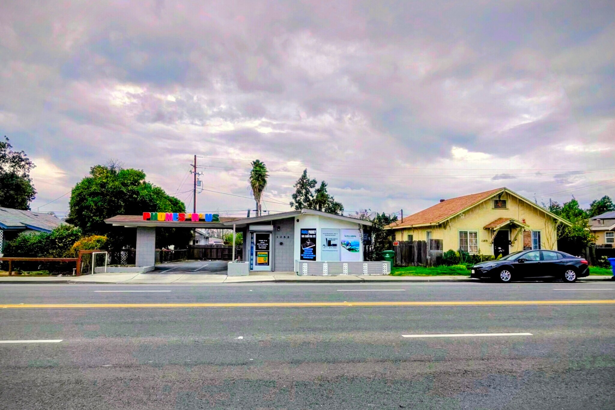 1253 N Winton Way, Atwater, CA à vendre Photo de l’immeuble– Image 1 sur 8