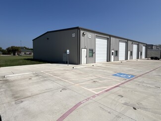 Plus de détails pour 299 Navarro Dr, Seguin, TX - Industriel/Logistique à louer