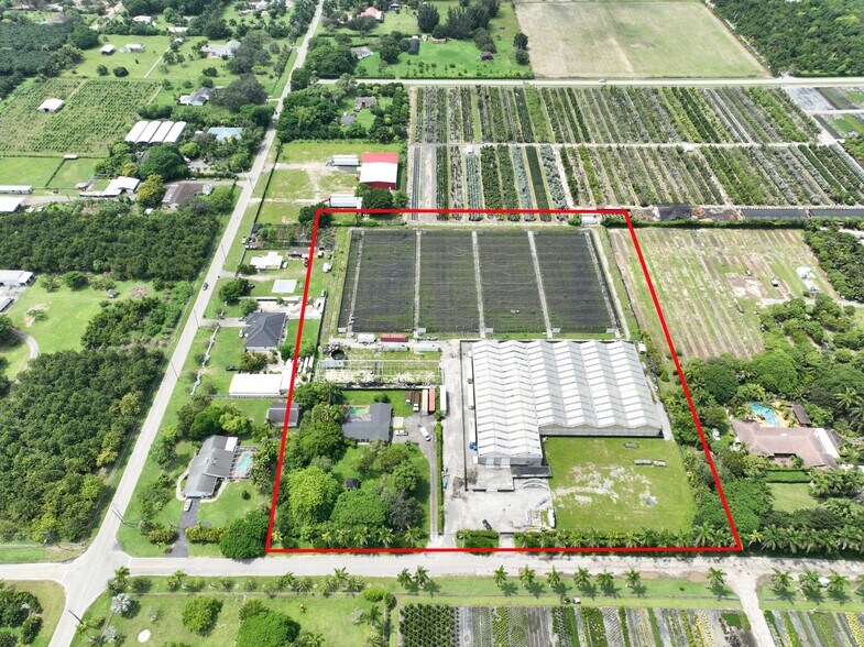 23100 SW 192nd Ave, Miami, FL à vendre - Photo de l’immeuble – Image 2 sur 39
