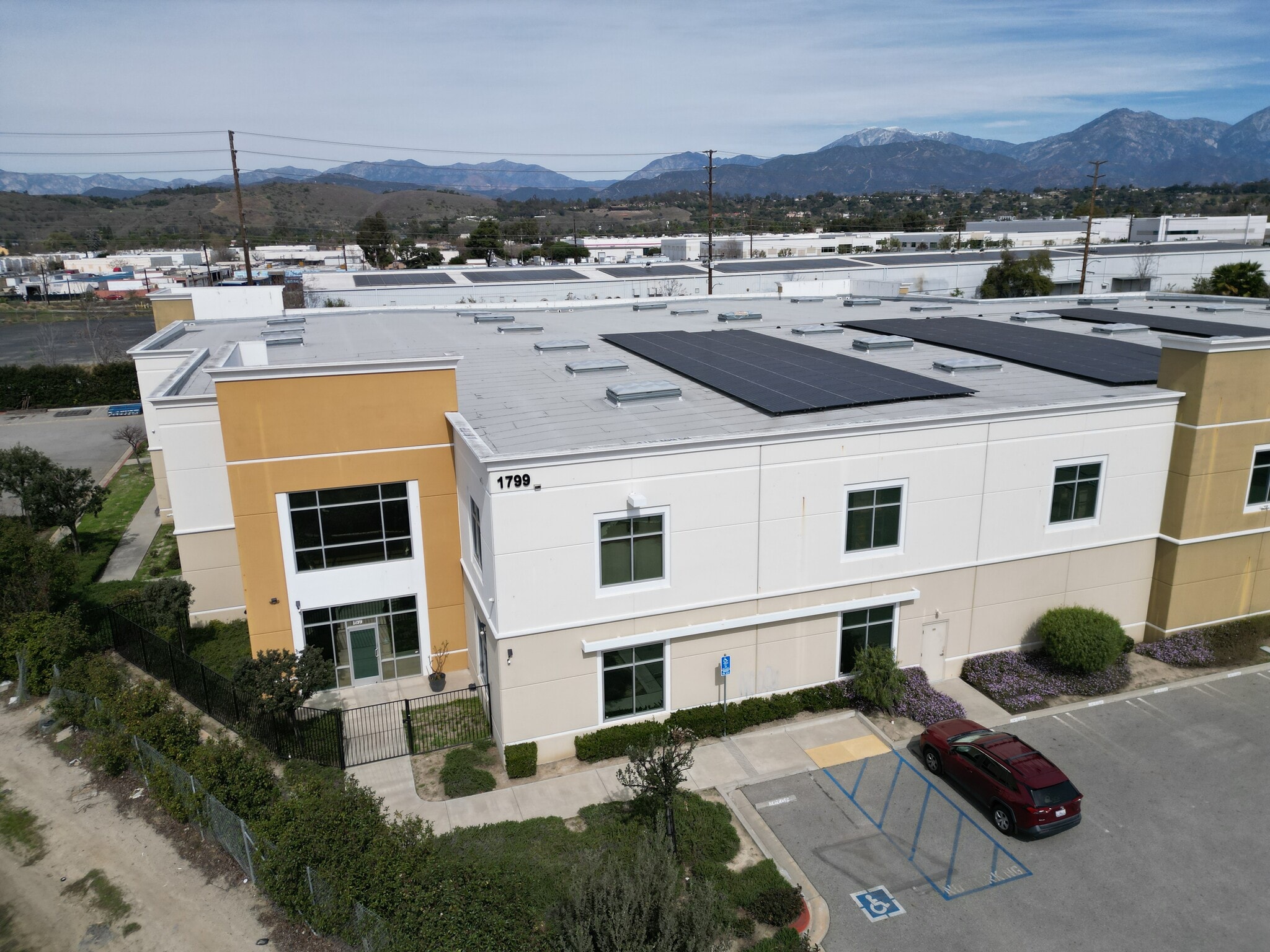 1799 W 2nd St, Pomona, CA à louer Photo intérieure– Image 1 sur 1