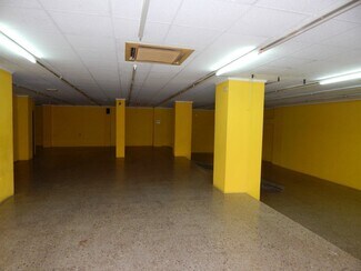 Plus de détails pour Local commercial à vendre