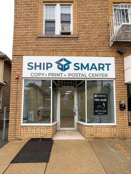245-247 Lakeview Ave, Clifton, NJ à louer - Photo de l’immeuble – Image 2 sur 14