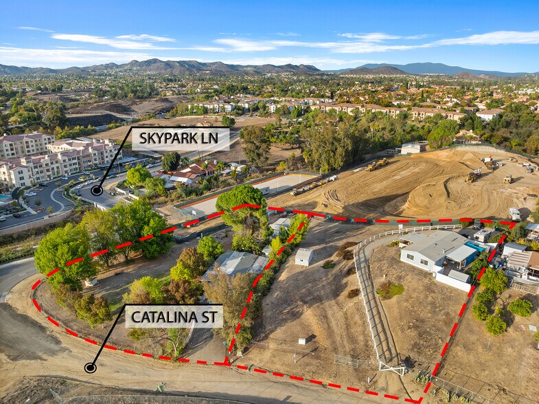 25180 Catalina St & 25210 Catalina St portefeuille de 2 biens à vendre sur LoopNet.fr - Aérien – Image 3 sur 19