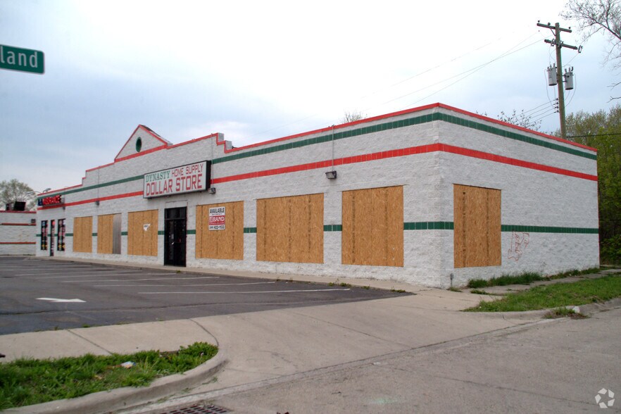 10231-10263 Livernois Ave, Detroit, MI à louer - Photo de l’immeuble – Image 2 sur 2