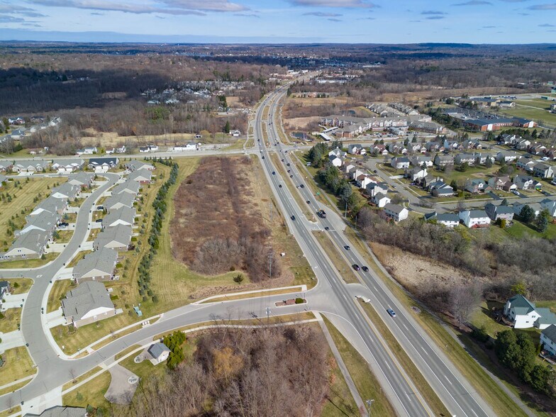 2224 S Lapeer Dr - Vacant Land #2, Orion Township, MI à vendre - Aérien – Image 3 sur 7