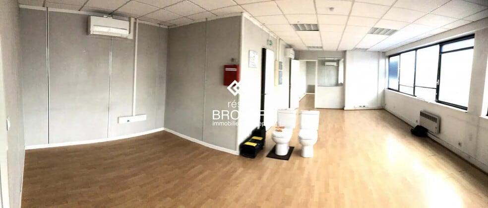 Bureau dans Grenoble à vendre - Photo intérieure – Image 1 sur 5