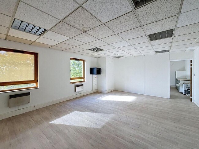 Plus de détails pour 66 Cours Charlemagne, Lyon - Bureau à louer