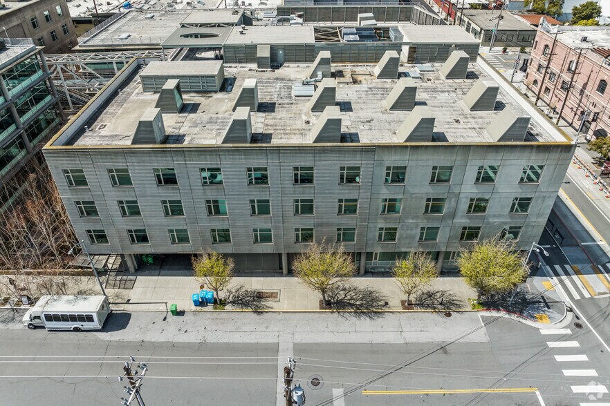 350 Rhode Island St, San Francisco, CA à louer - Photo de l’immeuble – Image 2 sur 8