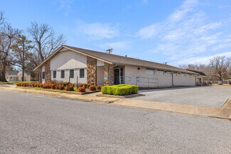 Plus de détails pour 206 S Blair St, Springdale, AR - Bureau à louer