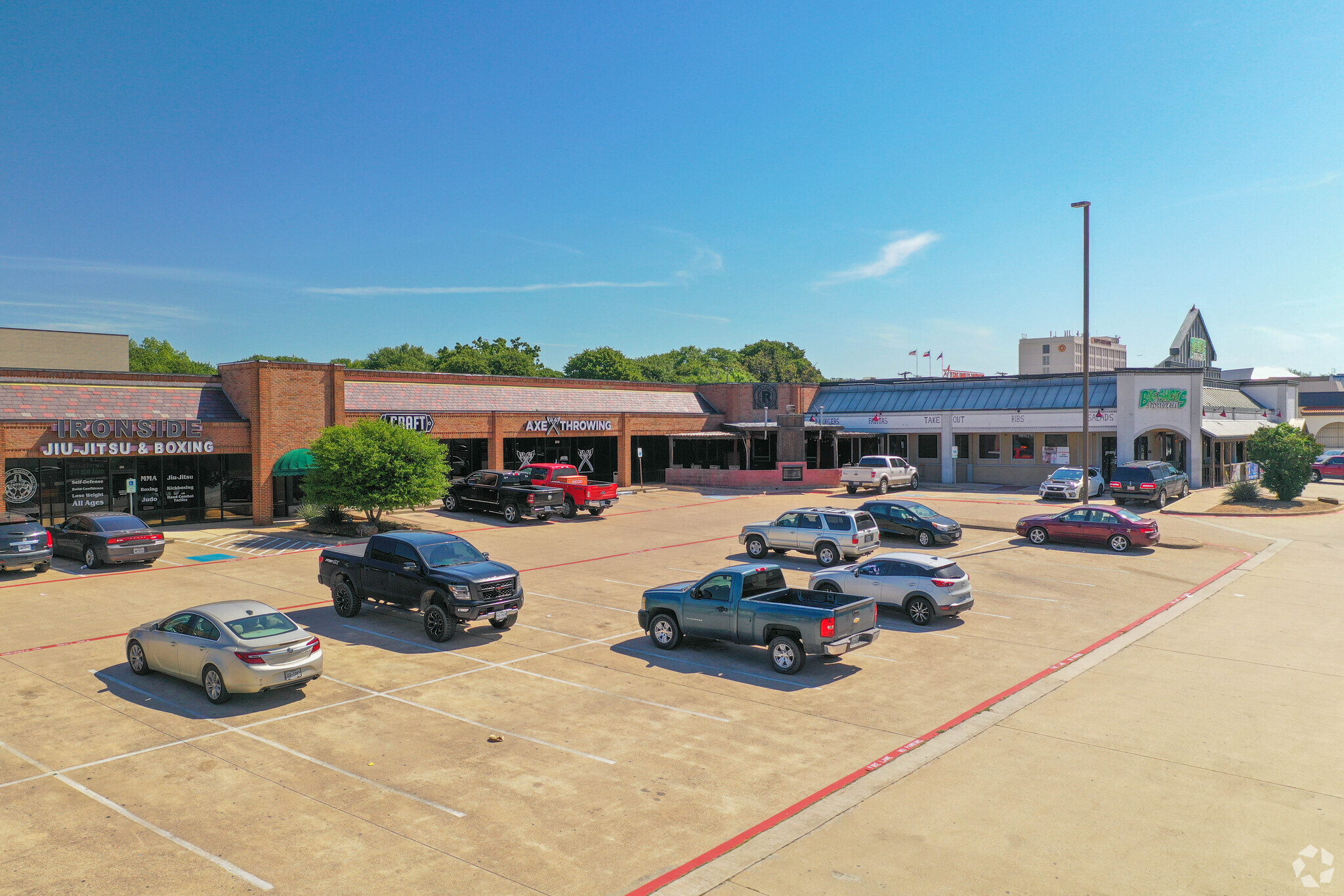 1701-1833 Airport Fwy, Bedford, TX à louer Photo de l’immeuble– Image 1 sur 13