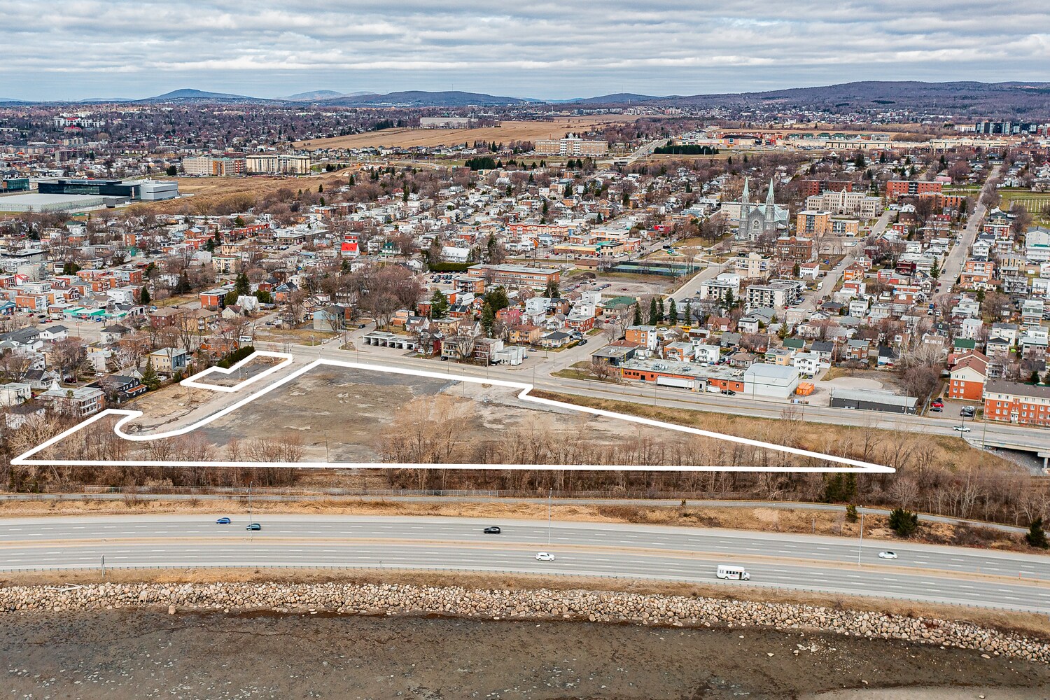 3216-3360 Boul Sainte-Anne, Québec, QC à vendre Aérien– Image 1 sur 2