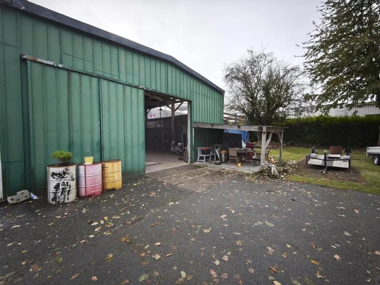 Industriel/Logistique dans Achicourt à vendre - Photo de l’immeuble – Image 2 sur 2
