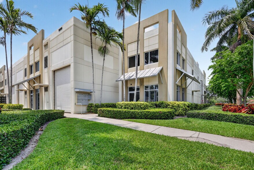 1250 Wallace Dr, Delray Beach, FL à louer - Photo principale – Image 1 sur 18