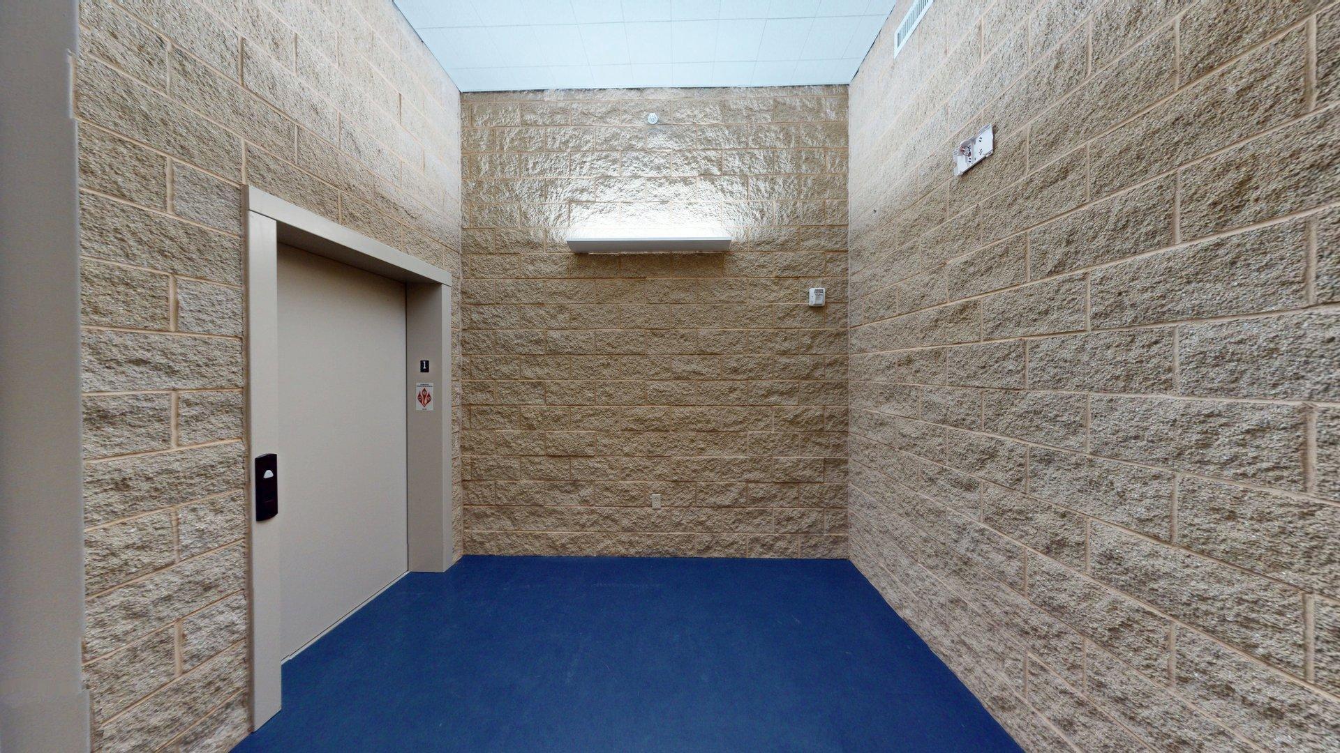 1233 Janesville Ave, Fort Atkinson, WI à louer Photo intérieure– Image 1 sur 21