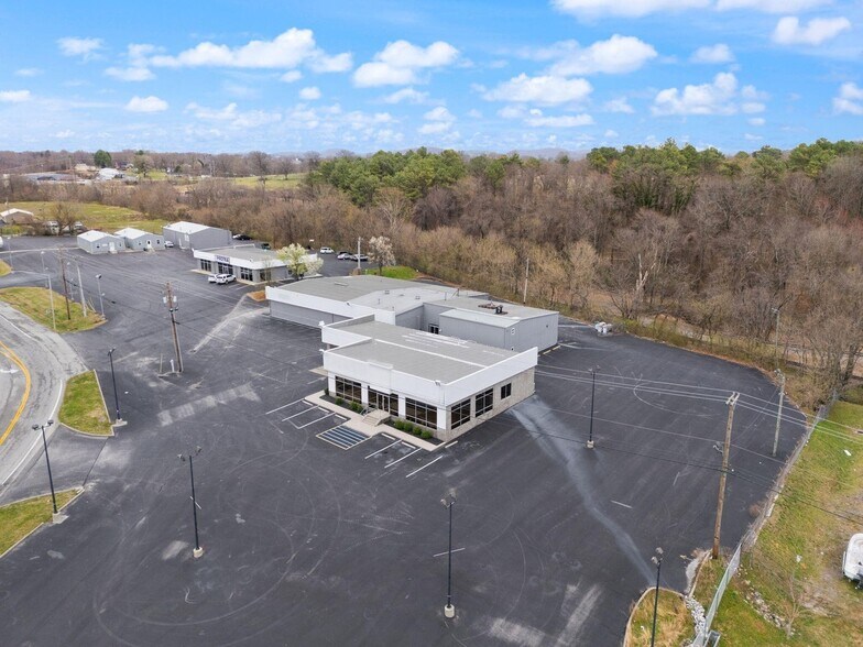 60 Highway 2227, Somerset, KY à louer - Photo principale – Image 1 sur 1
