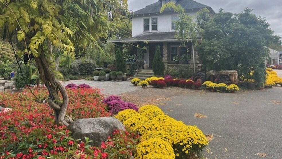 291 Glen Rd, Woodcliff Lake, NJ à louer - Photo principale – Image 1 sur 17