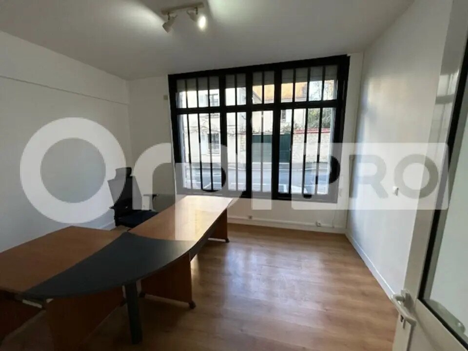 Bureau dans Compiègne à louer Photo intérieure– Image 1 sur 7