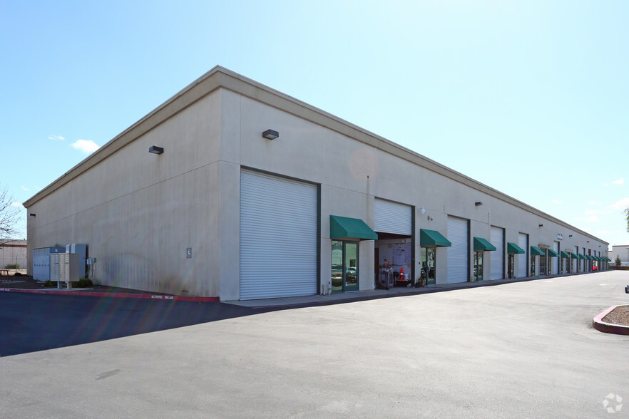 141-201 D'Arcy Pky, Lathrop, CA à louer - Photo de l’immeuble – Image 3 sur 5
