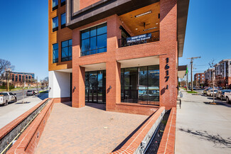 Plus de détails pour 1617 S Tryon St, Charlotte, NC - Local commercial à louer
