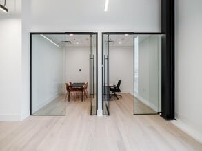 837 N 34th St, Seattle, WA à louer Photo intérieure– Image 2 sur 4