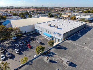 Plus de détails pour 2741 W 76th St, Hialeah, FL - Industriel/Logistique à louer