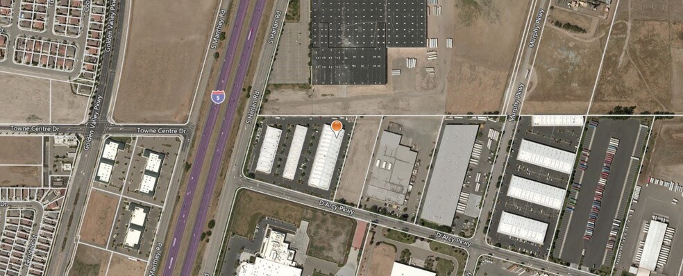 141-201 D'Arcy Pky, Lathrop, CA à vendre - Photo de l’immeuble – Image 3 sur 8