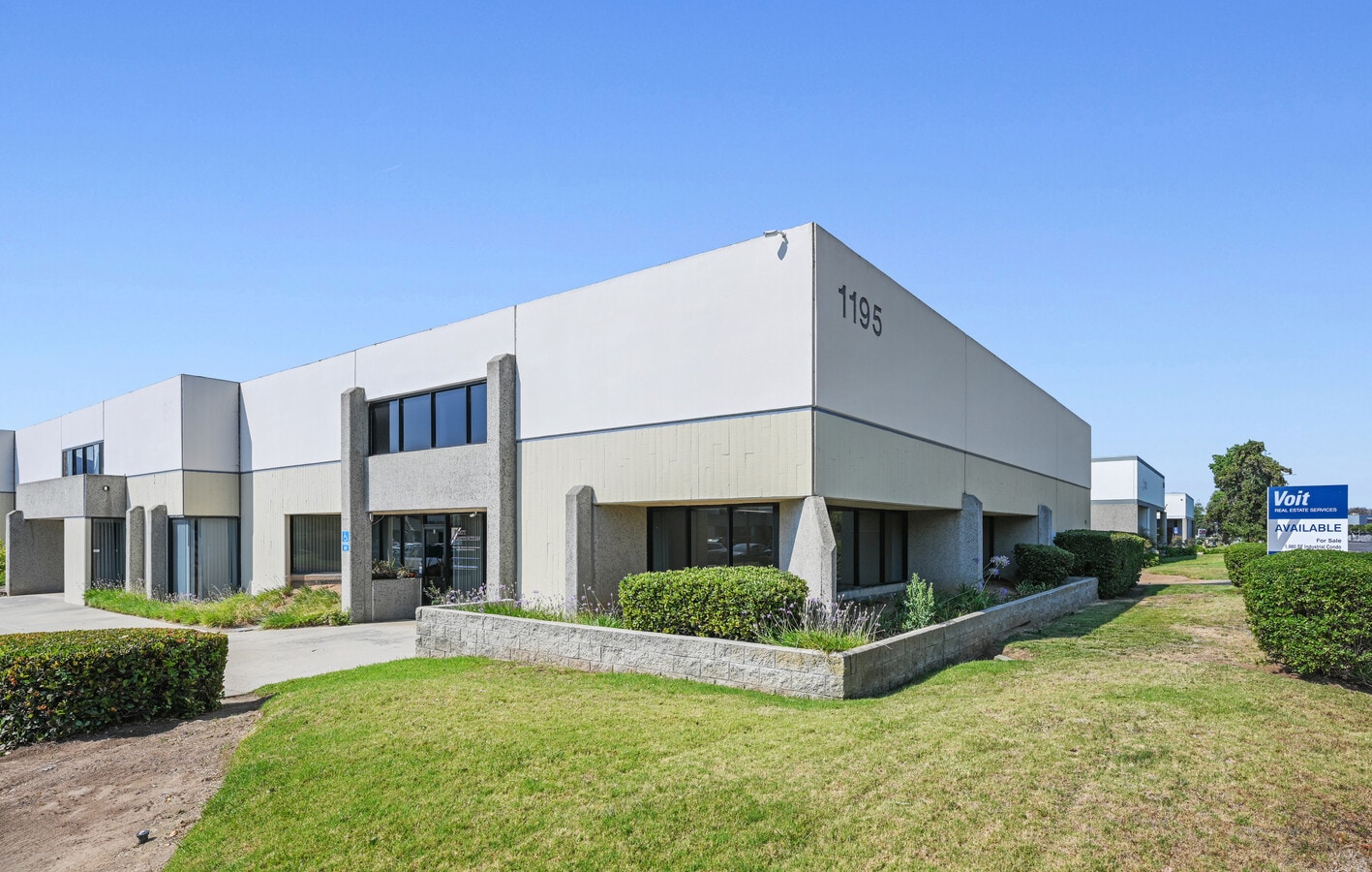 1195 Linda Vista Dr, San Marcos, CA 92078 - Lot H -  - Photo intérieure - Image 1 of 13
